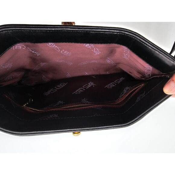 Vtg Ruth E Saltz Black Black and Gold Jaguar Leather Clutch with Hand Strap - Picture 9 of 13